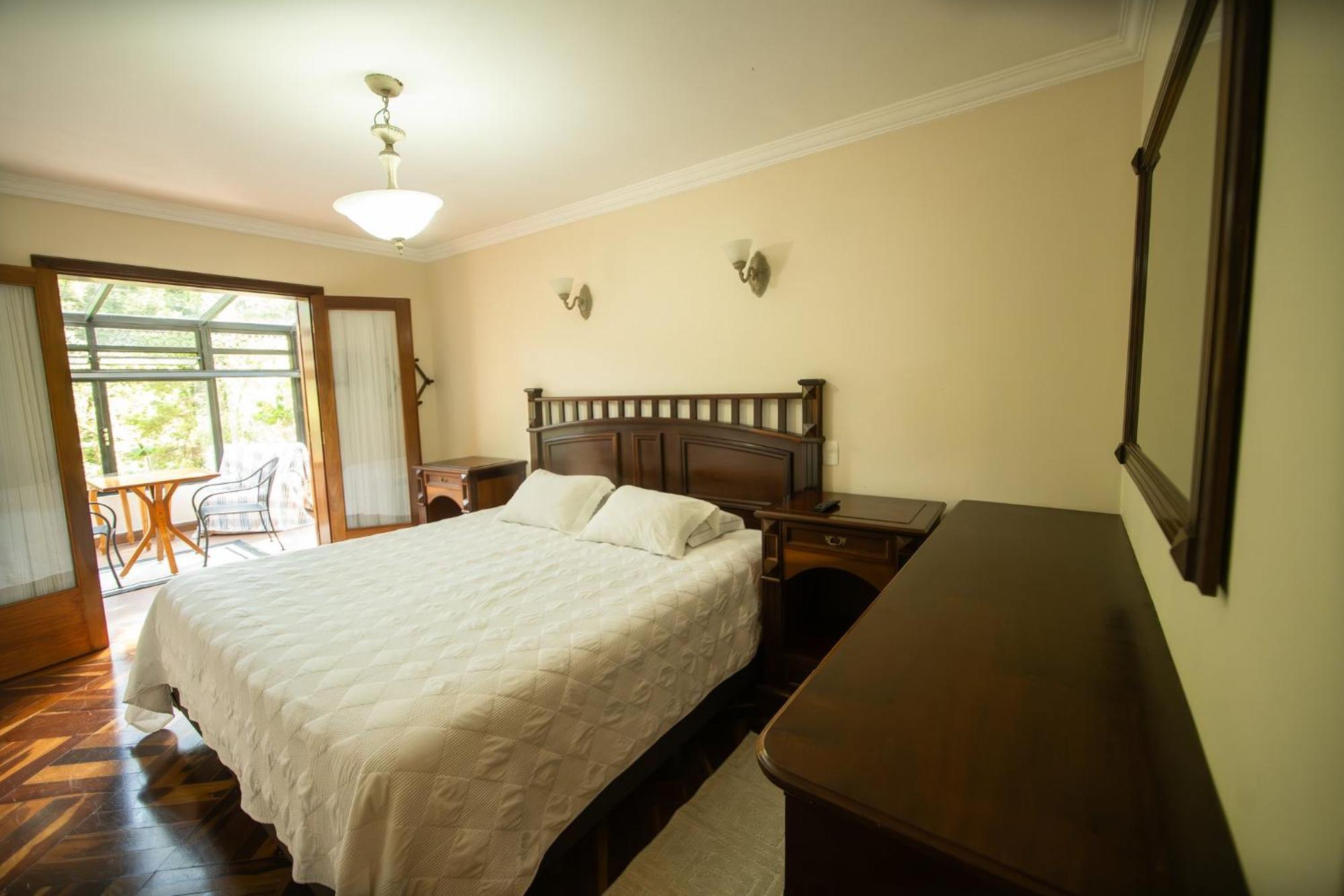 Araucaria Lodge Campos do Jordão Extérieur photo